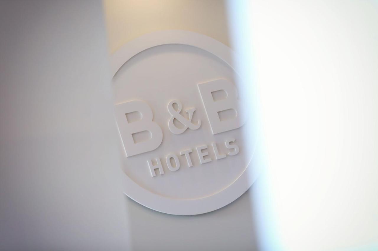 B&B HOTEL Paris Meudon Vélizy Exterior foto